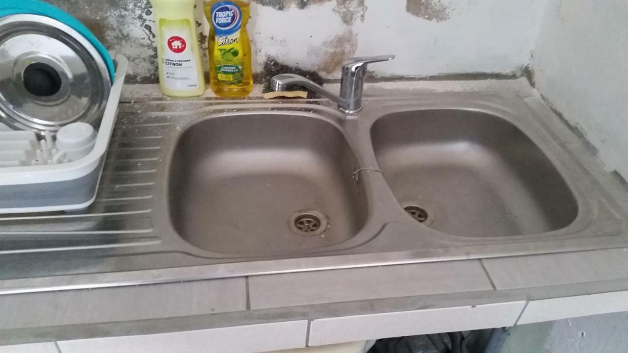 Chambre D'Hote A Saint-Pierre Bagian luar foto